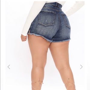 Fashion Nova shorts size 14